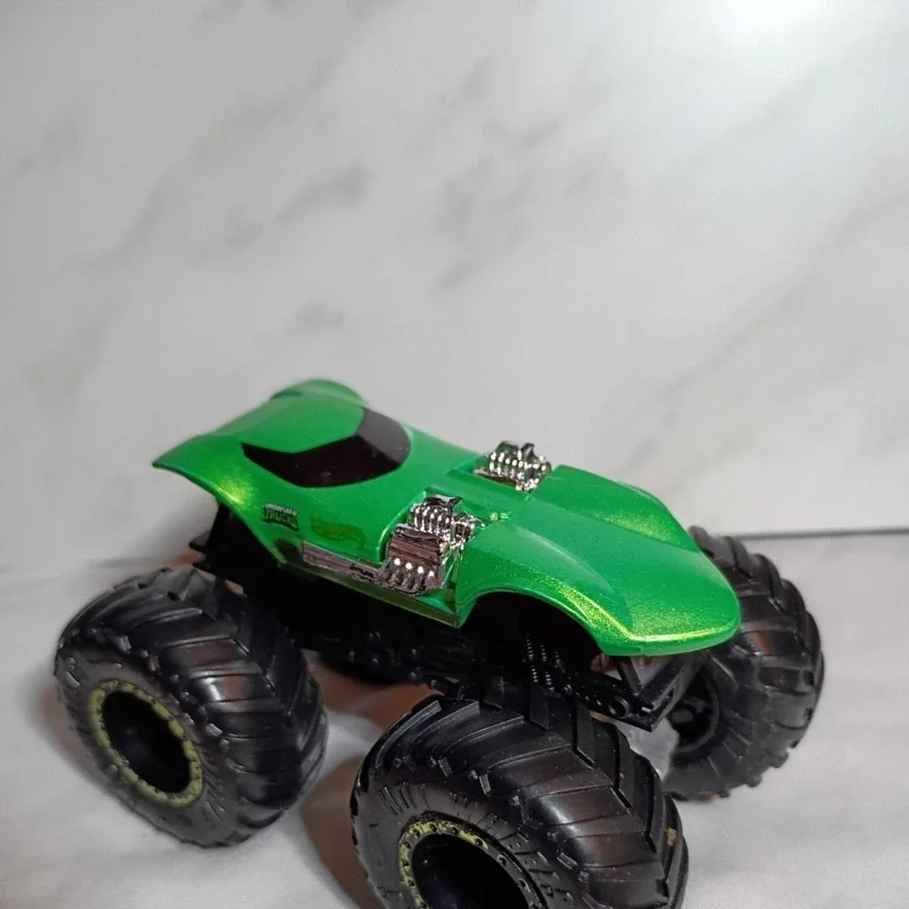 Hot Wheels Monster Trucks Twin Mill Metallic Green Diecast Toy Car 1:64 Scale